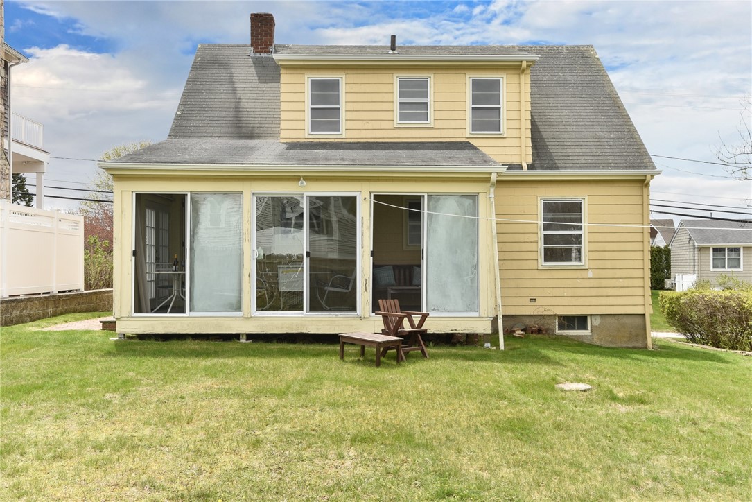 232 Bonnet Point Road Narragansett, RI 02882 - Photo 5 of 35