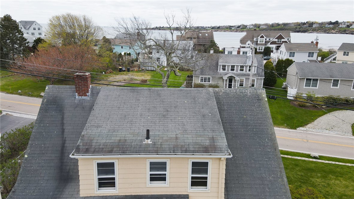 232 Bonnet Point Road Narragansett, RI 02882 - Photo 9 of 35