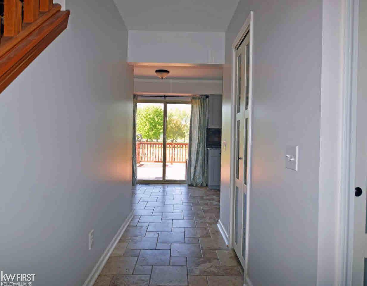 3468 West Ray Road Grand Blanc, MI 48439 - Photo 20 of 32 21297836-19.JPG