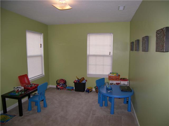 1308 Blue Ridge Lane Brownsburg, IN 46112 - Photo 12 of 17 Gallery Image 12