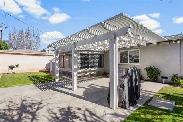 $850,000 | 5837 Fanwood Avenue, Lakewood, CA 90713