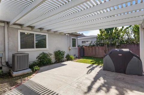 $850,000 | 5837 Fanwood Avenue, Lakewood, CA 90713