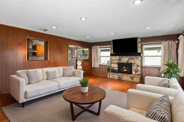 $850,000 | 5837 Fanwood Avenue, Lakewood, CA 90713