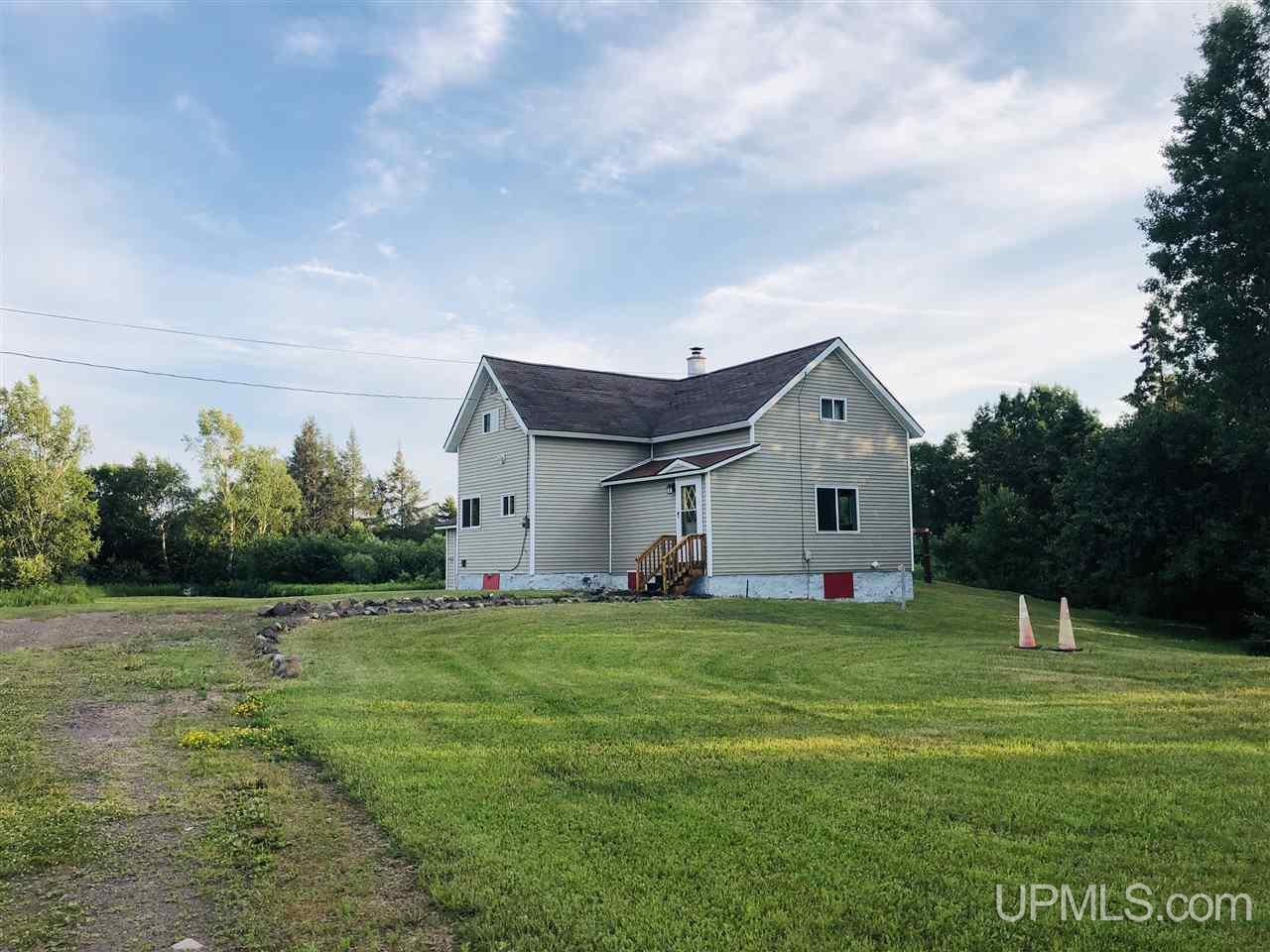 23809 Electric Park Road Calumet, MI 49913 - Photo 5 of 20