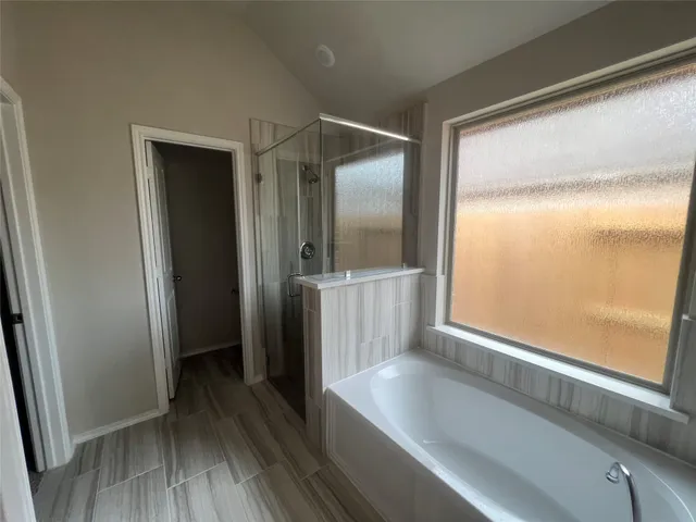 $2,400 | 10818 Cassiopeia Creek Circle, Richmond, TX 77406