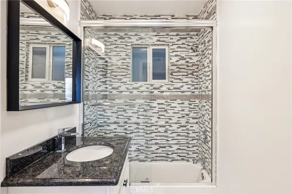 a view of a terrace with sky view