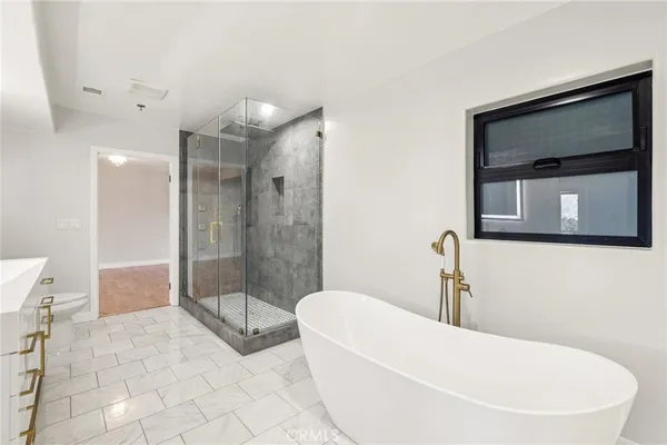 $1,475,000 | 3600 Multiview Drive, Los Angeles, CA 90068