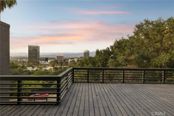 $1,475,000 | 3600 Multiview Drive, Los Angeles, CA 90068