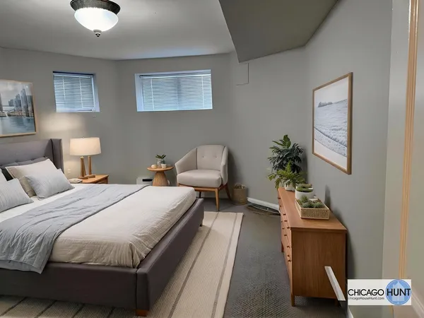 $2,000 | 4877 North Ashland Avenue, Unit GARDEN, Chicago, IL 60640