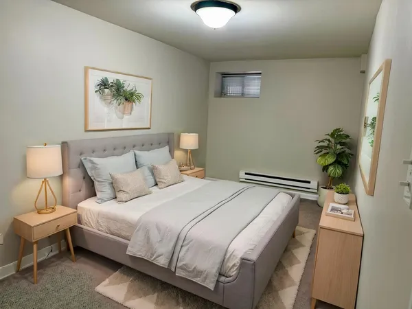 $2,000 | 4877 North Ashland Avenue, Unit GARDEN, Chicago, IL 60640