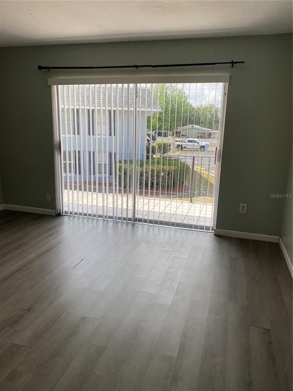 915 West Oak Ridge Road, Unit B Orlando, FL 32809 - Photo 3 of 15