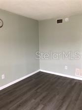 915 West Oak Ridge Road, Unit B Orlando, FL 32809 - Photo 6 of 15