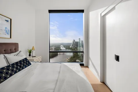 $1,900,000 | 70 Rainey Street, Unit 2606, Austin, TX 78701