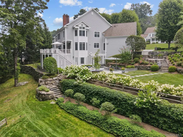 $2,800,000 | 5 Augusta Court, Purchase, NY 10577