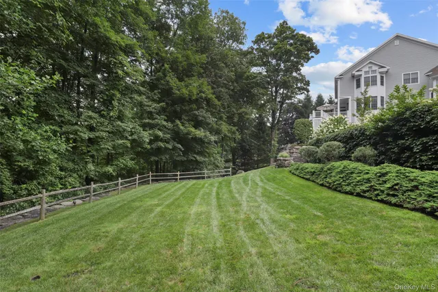 $2,800,000 | 5 Augusta Court, Purchase, NY 10577