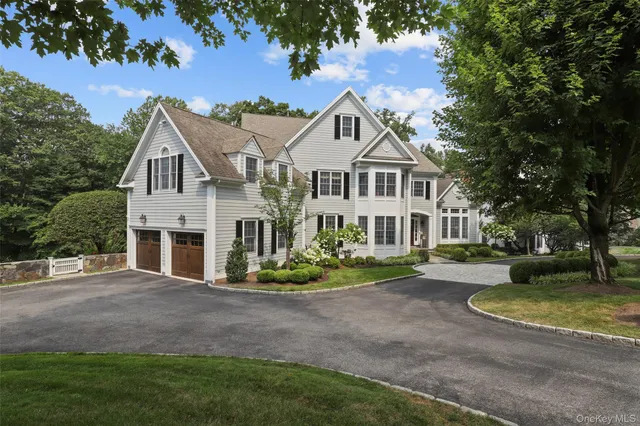 $2,800,000 | 5 Augusta Court, Purchase, NY 10577