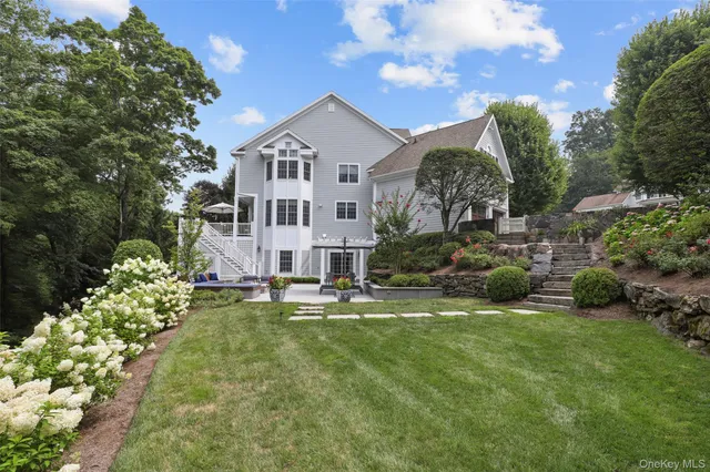 $2,800,000 | 5 Augusta Court, Purchase, NY 10577