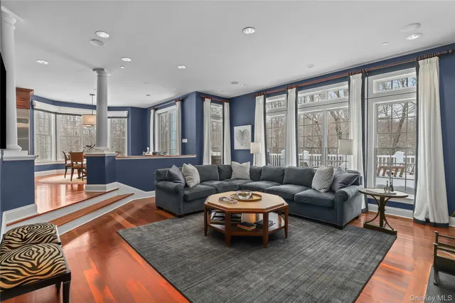 $2,800,000 | 5 Augusta Court, Purchase, NY 10577