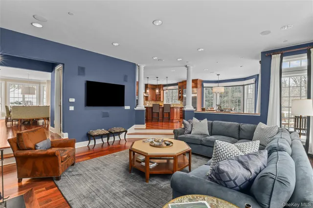 $2,800,000 | 5 Augusta Court, Purchase, NY 10577