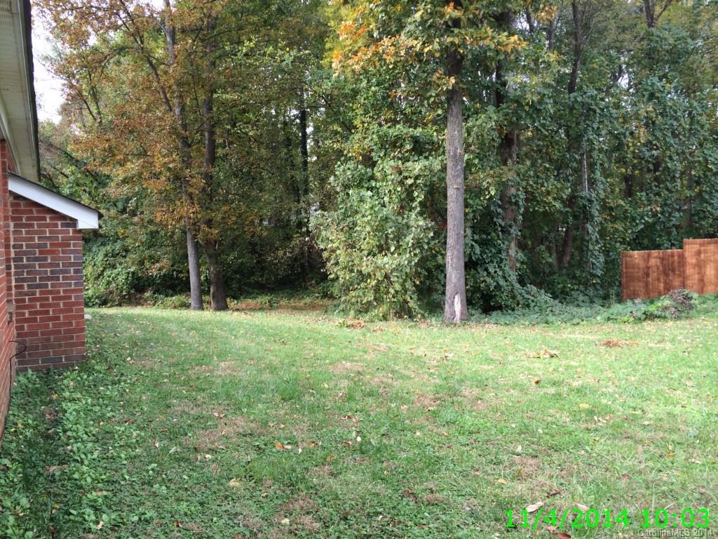 6811 Rumple Road Charlotte, NC 28262 - Photo 3 of 15
