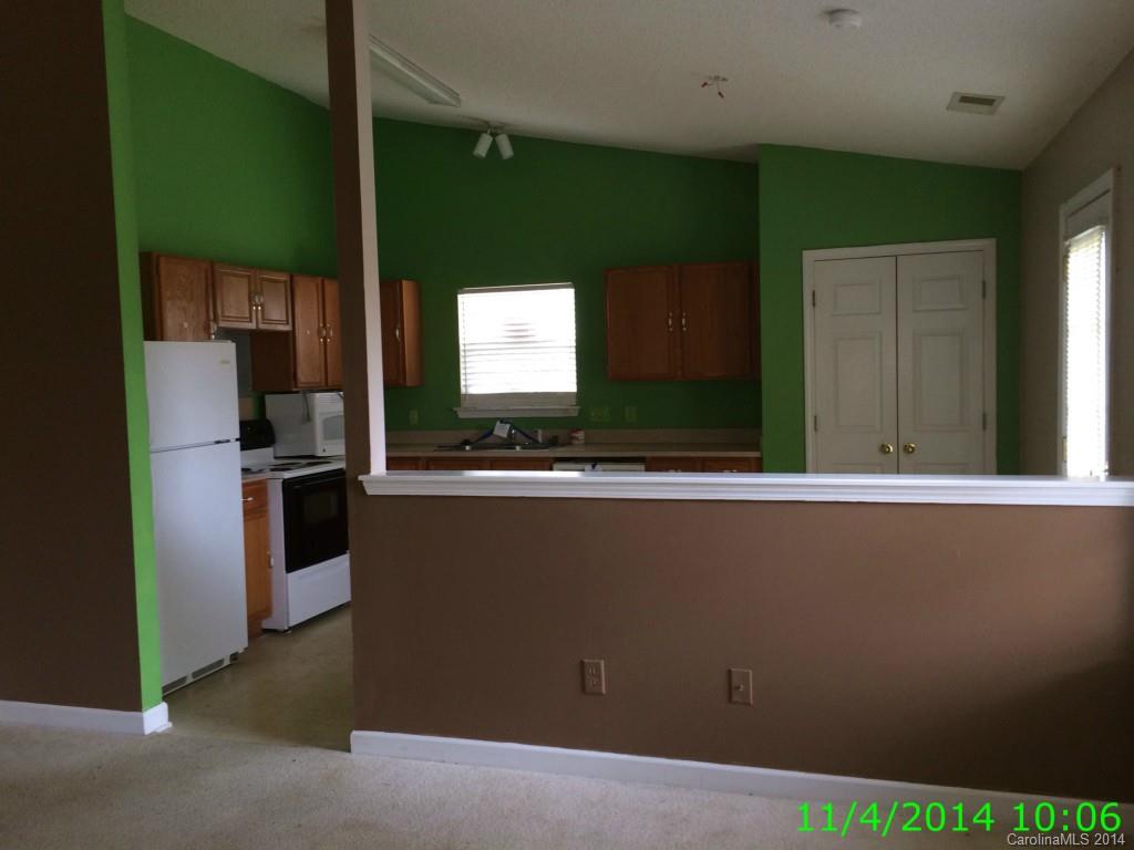6811 Rumple Road Charlotte, NC 28262 - Photo 7 of 15