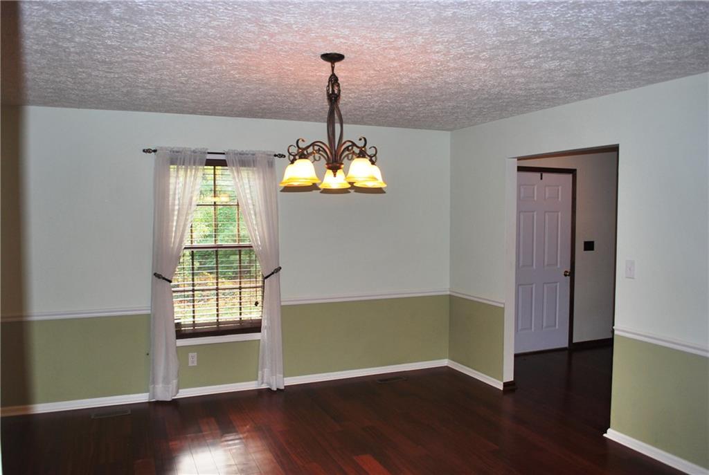 10312 Brookville Road Indianapolis, IN 46239 - Photo 4 of 31 Gallery Image 4