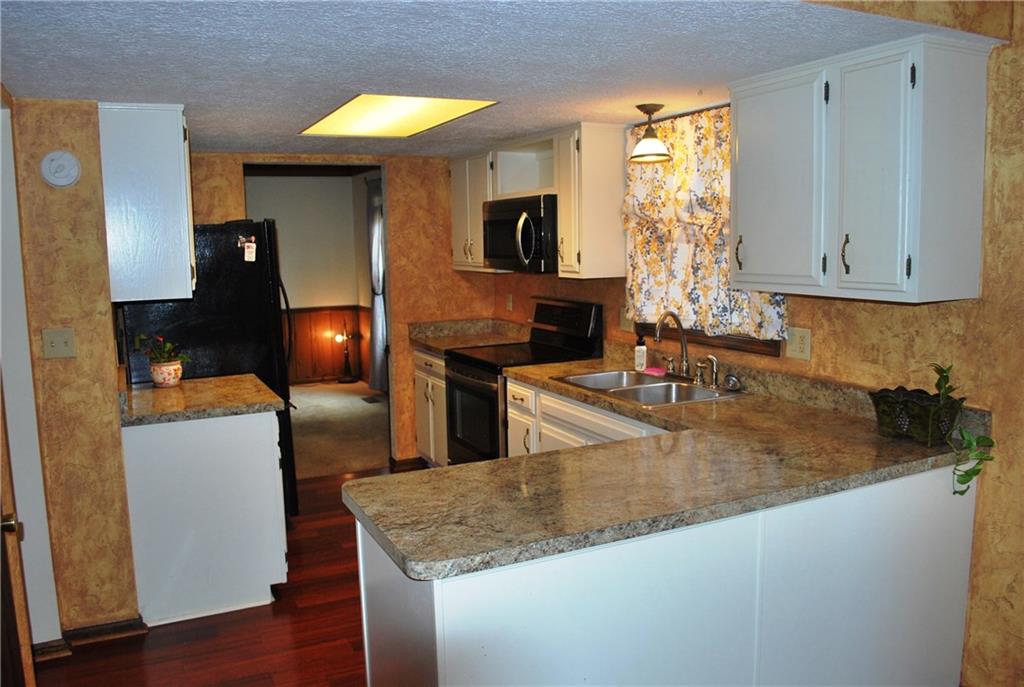 10312 Brookville Road Indianapolis, IN 46239 - Photo 8 of 31 Gallery Image 8