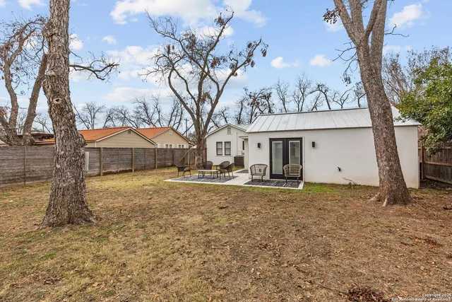 $849,000 | 328 West Morse Street, Fredericksburg, TX 78624