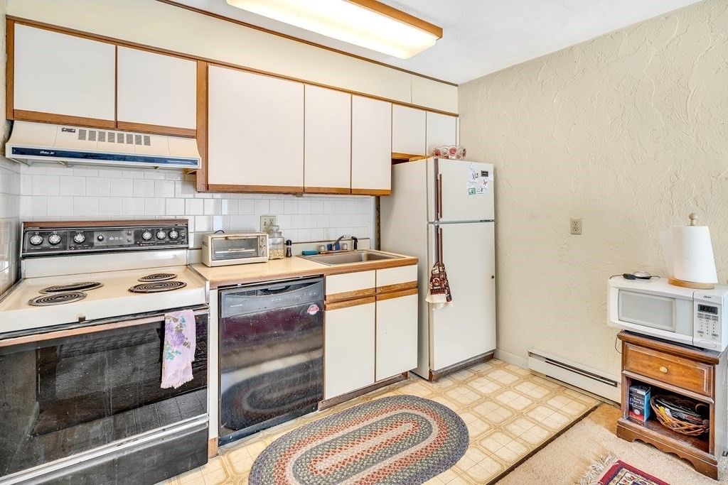 182 Swanson Road, Unit 317 Boxborough, MA 01719 - Photo 5 of 13 Gallery Image 5