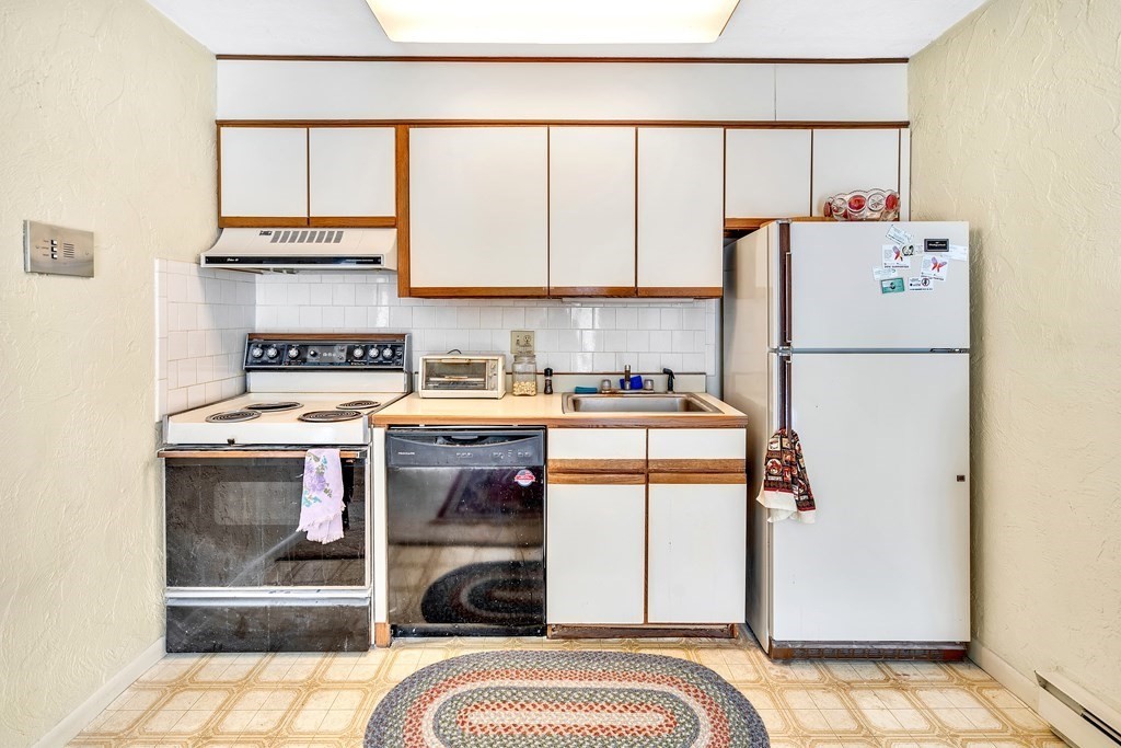 182 Swanson Road, Unit 317 Boxborough, MA 01719 - Photo 6 of 13 Gallery Image 6
