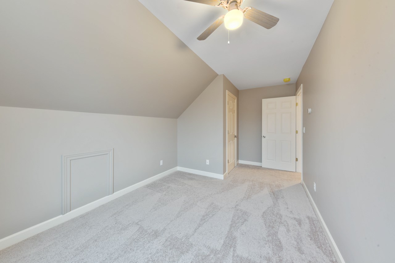 2148 Marion Center Road Charlevoix, MI 49720 - Photo 19 of 35 1870333-18.JPG