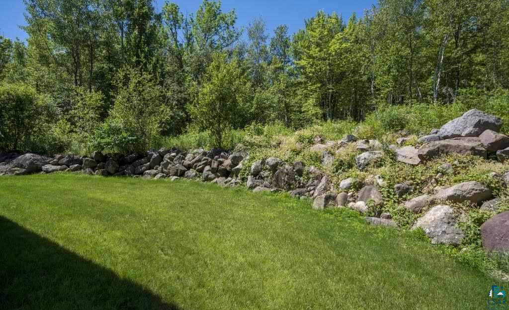 4875 Martin Road Duluth, MN 55803 - Photo 3 of 18