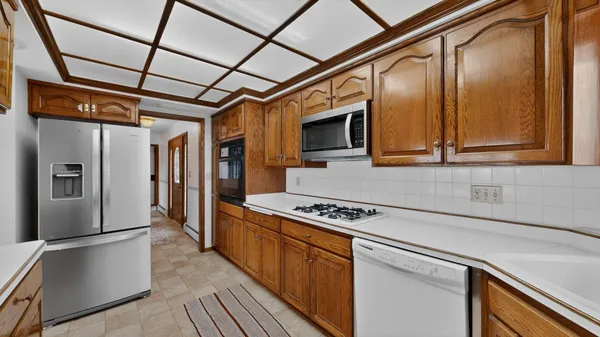 $574,900 | 1600 County Road 8 Southwest, Stewartville, MN 55976