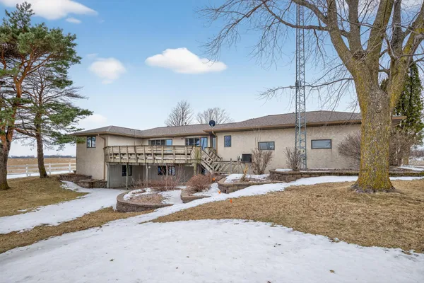 $574,900 | 1600 County Road 8 Southwest, Stewartville, MN 55976