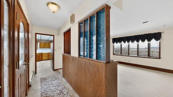 $574,900 | 1600 County Road 8 Southwest, Stewartville, MN 55976