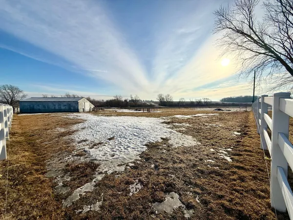 $574,900 | 1600 County Road 8 Southwest, Stewartville, MN 55976