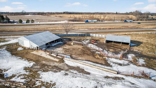 $574,900 | 1600 County Road 8 Southwest, Stewartville, MN 55976