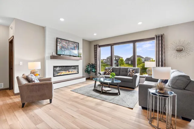 $574,900 | 249 3rd Street Southwest, Delano, MN 55328