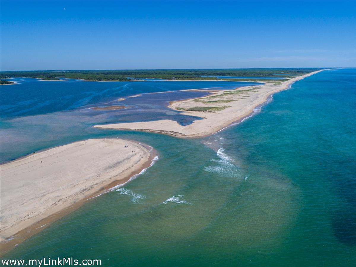 104 Pond View Farm Road West Tisbury, MA 02568 - Photo 9 of 47 access to South shore ocean beach