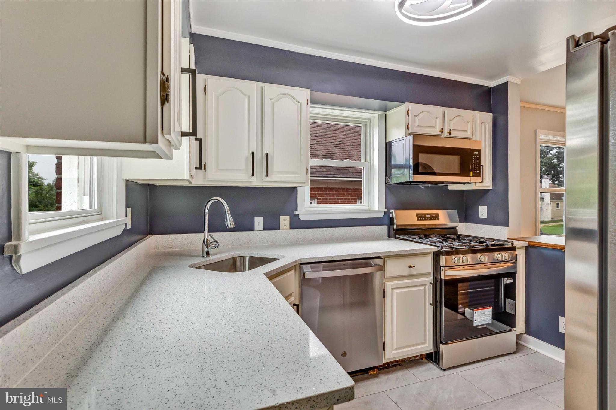 2806 Emerald Road Baltimore, MD 21234 - Photo 20 of 55 Updated Chef's Kitchen