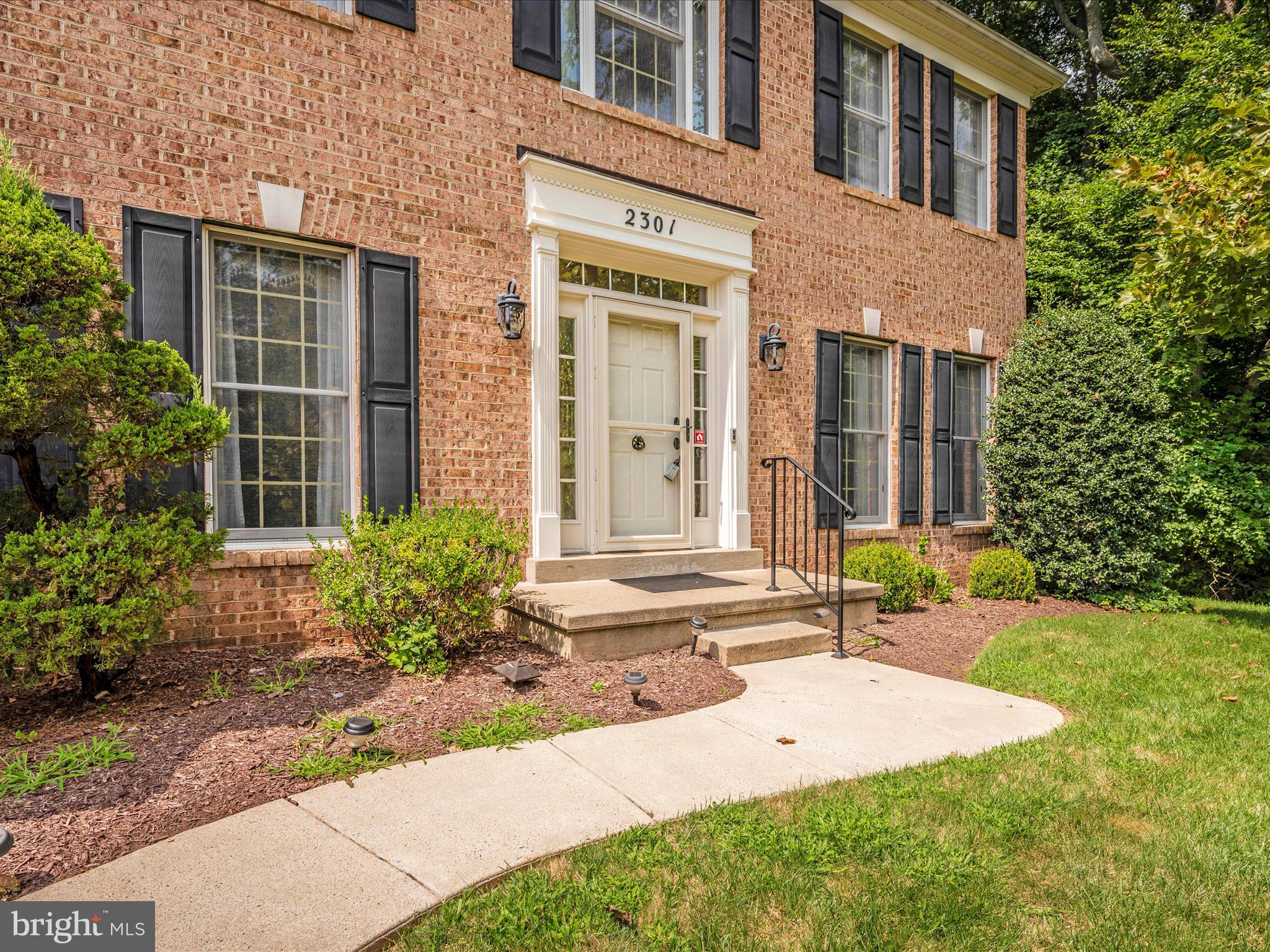 2301 Fort William Drive Olney, MD 20832 - Photo 2 of 96 Exterior Front