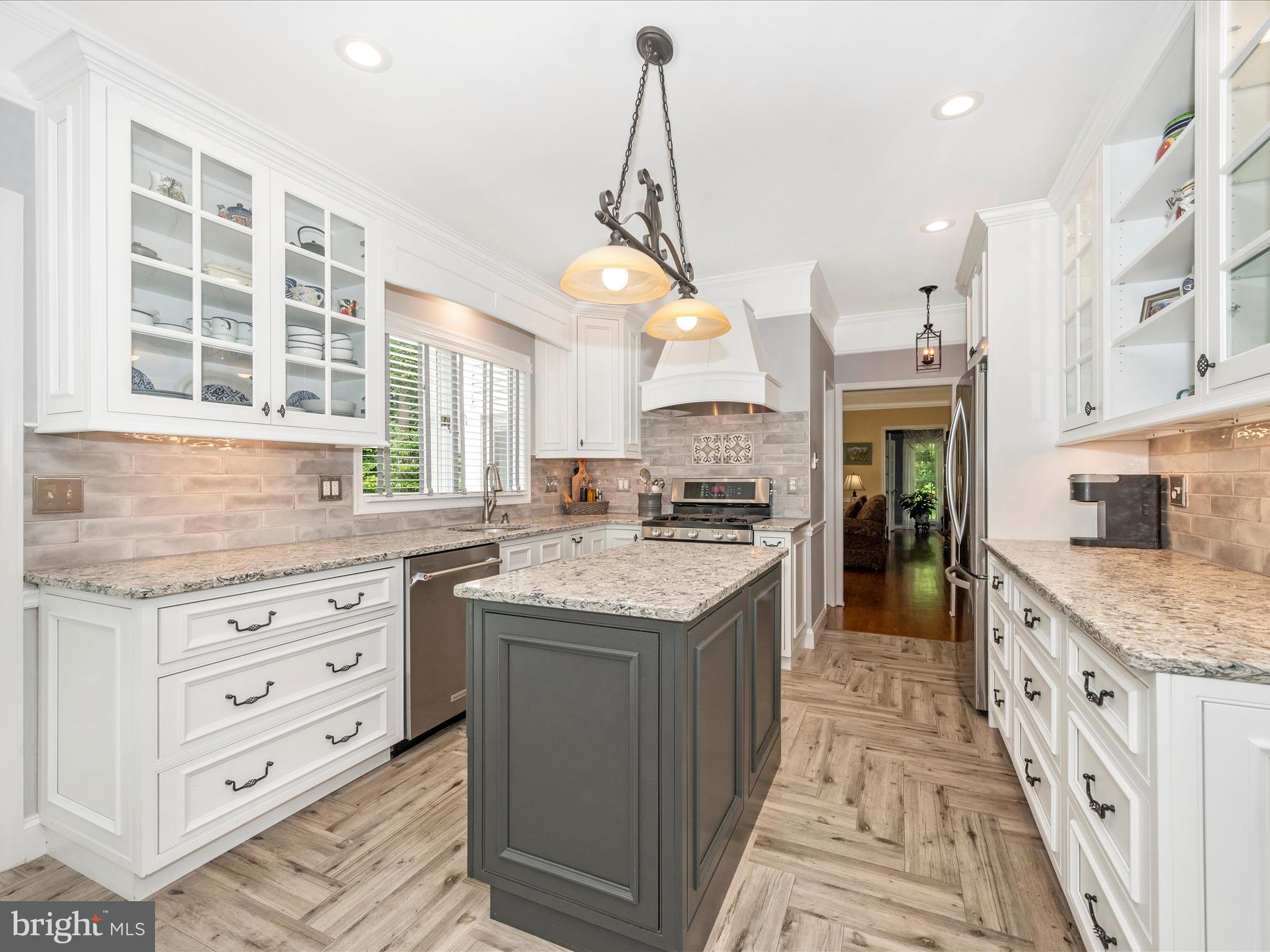 2301 Fort William Drive Olney, MD 20832 - Photo 56 of 96 Kitchen