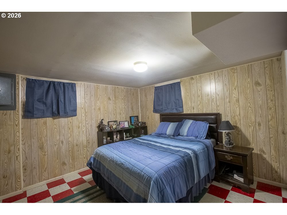 907 Fourth Street La Grande, OR 97850 - Photo 18 of 38