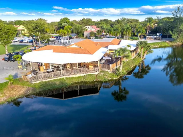 $595,000 | 3430 Torremolinos Avenue, Unit C34A, Doral, FL 33178