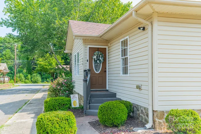 $289,000 | 448 17th Street, Cramerton, NC 28032