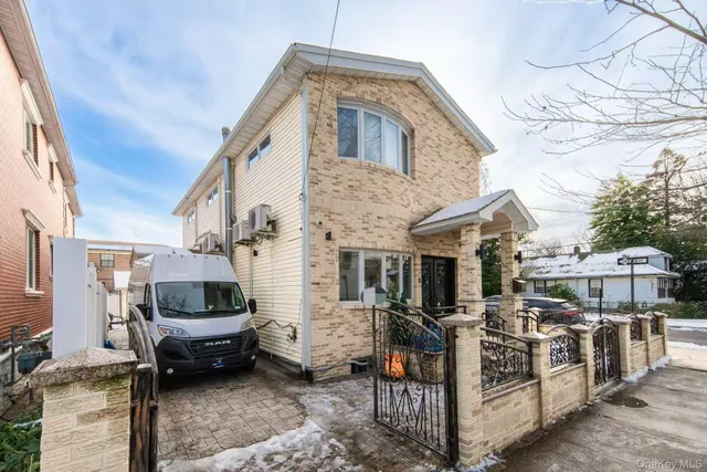 $1,590,000 | 166-02 76th Avenue | Hillcrest