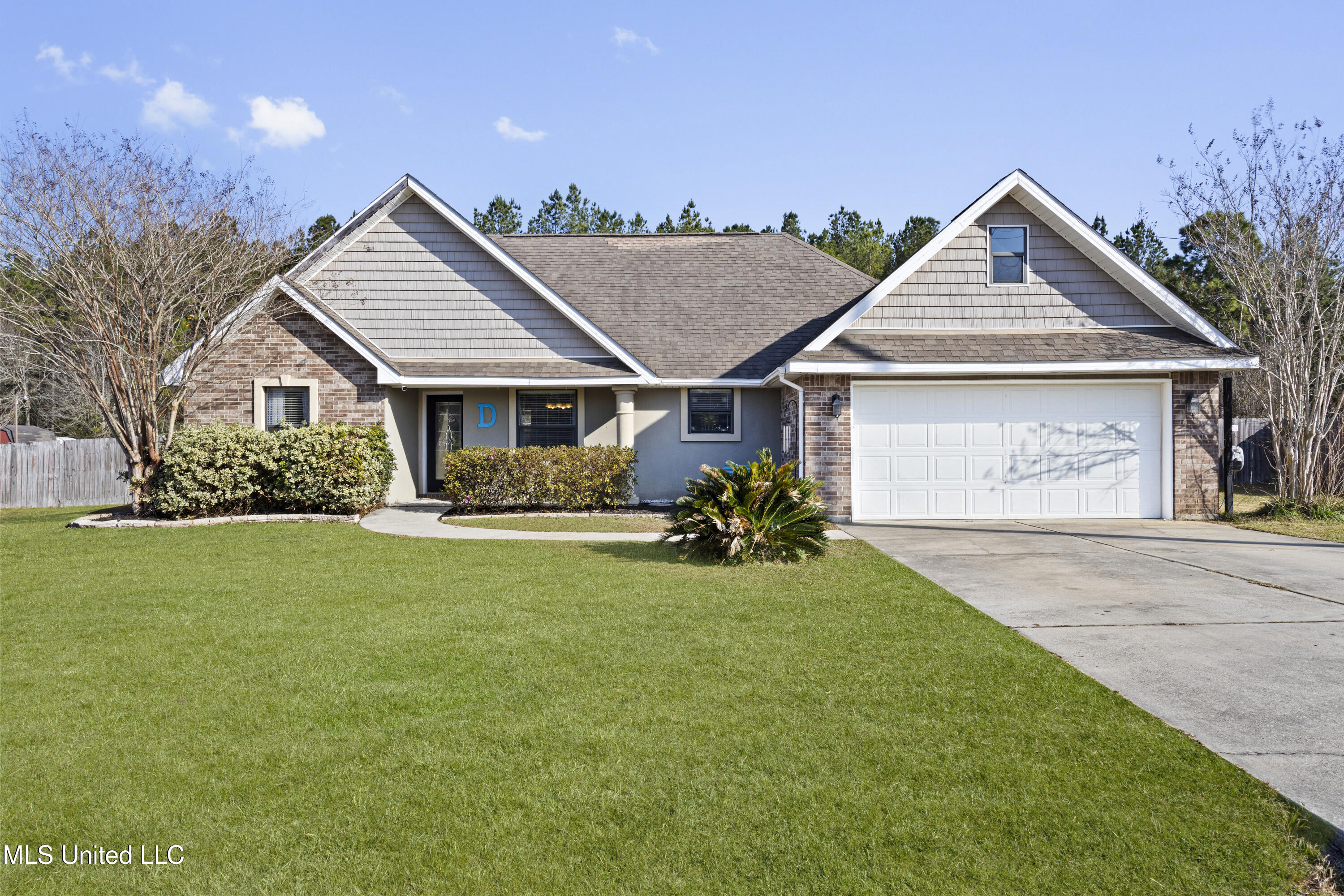 21392 East Edgewood Drive Saucier, MS 39574 - Photo 1 of 31 0001 (2)