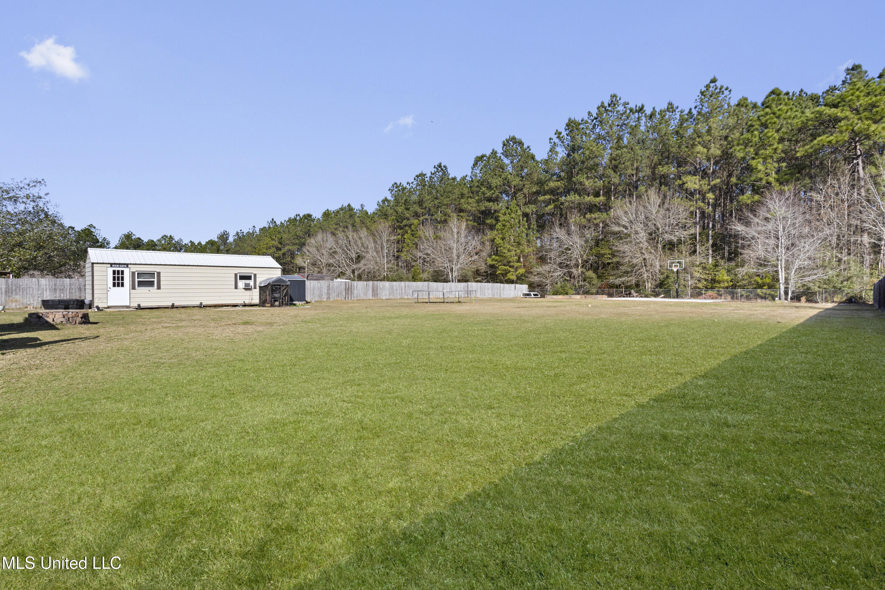 21392 East Edgewood Drive Saucier, MS 39574 - Photo 27 of 31 0030 (2)