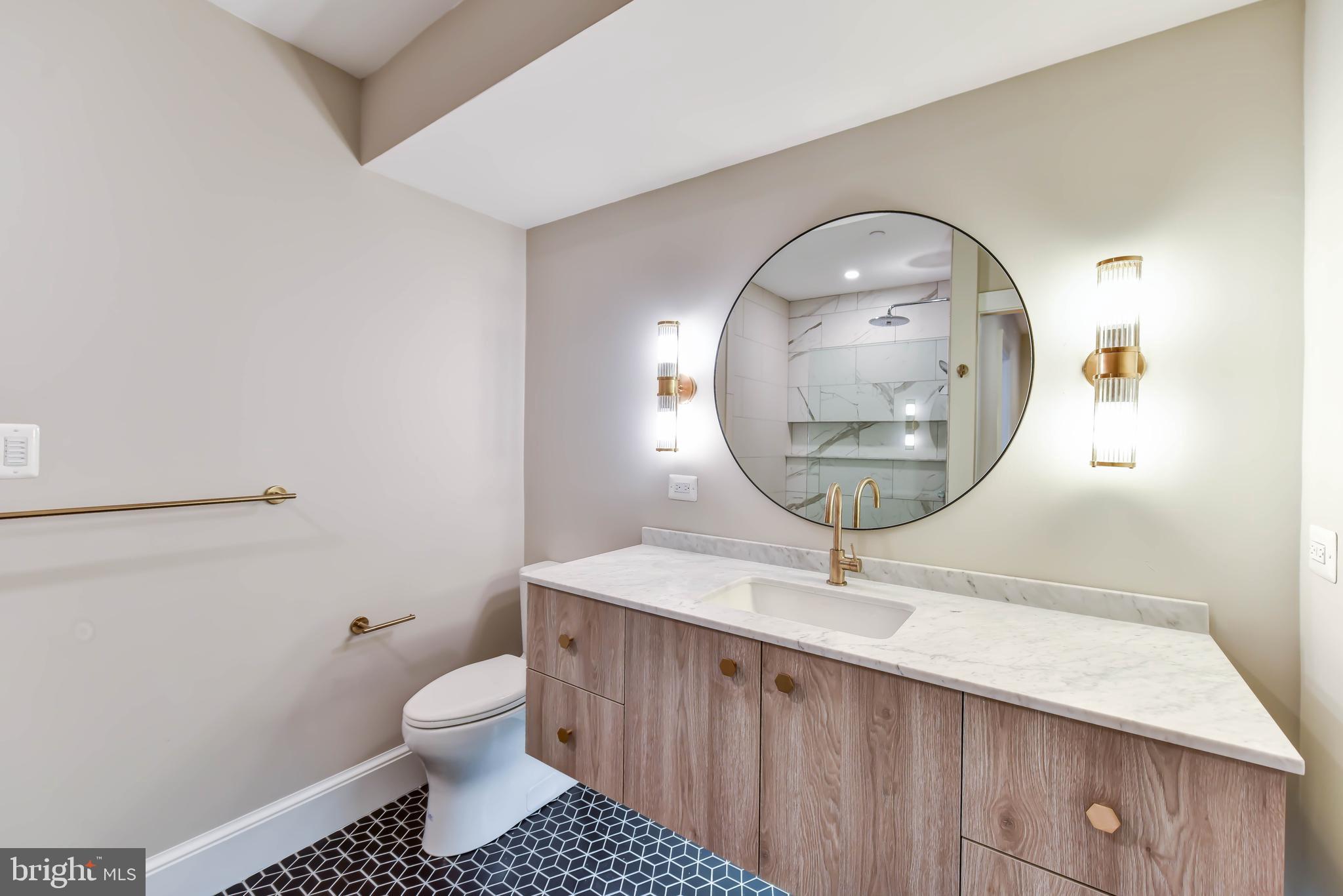 2139 N Street Northwest, Unit 1 Washington, DC 20037 - Photo 7 of 10 Bathroom