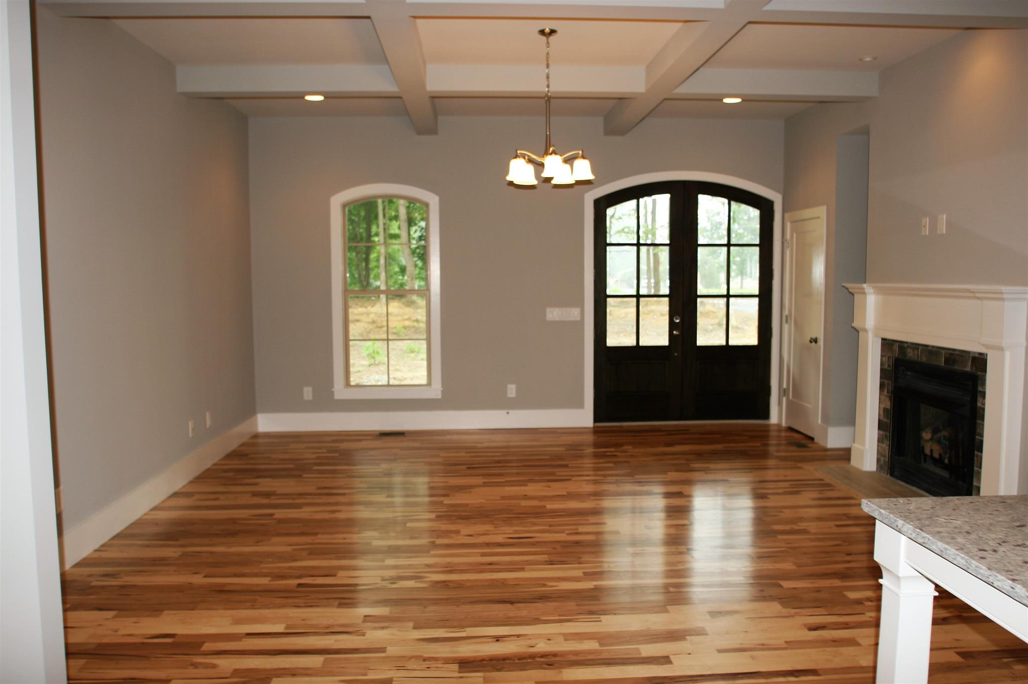 8191 Bethlehem Road Springfield, TN 37172 - Photo 17 of 25 Living Room